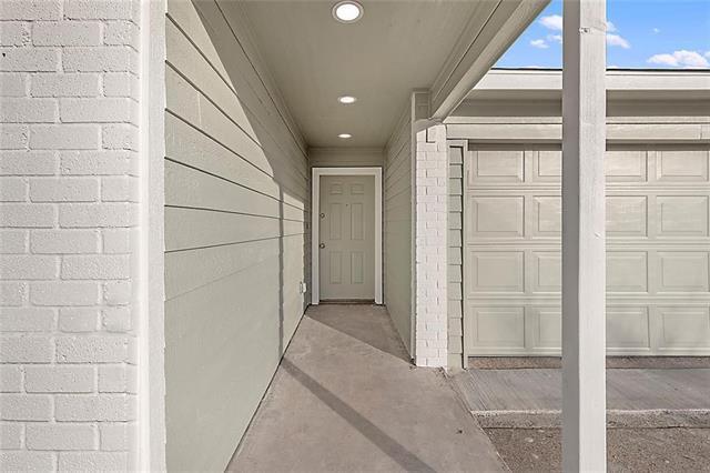 Photo - 1100 Brush Creek Dr