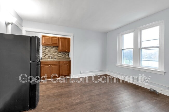 Photo - 870 Lafayette Ave Unidad 304