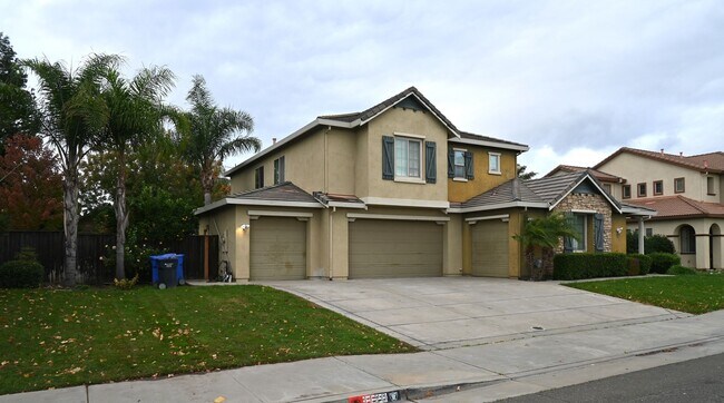 Photo - Resident Benefit Package Property