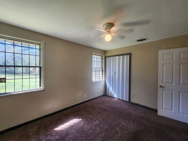 Photo - 3837 Woodrow Ave