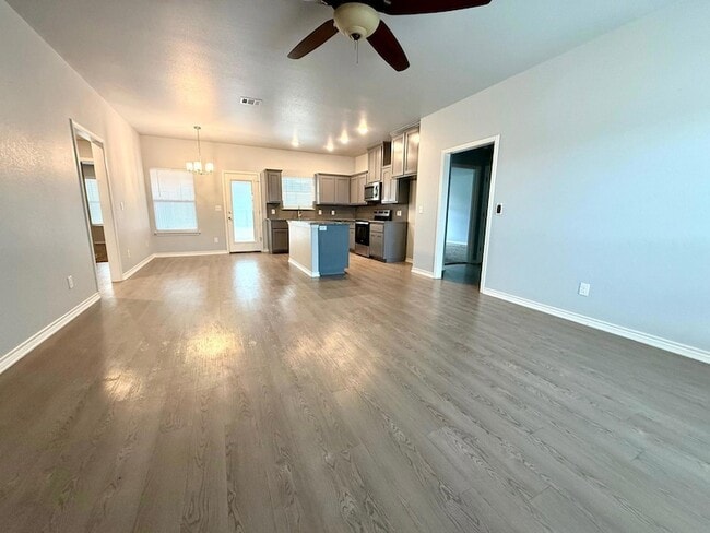 Photo - 128 Elmer Ave