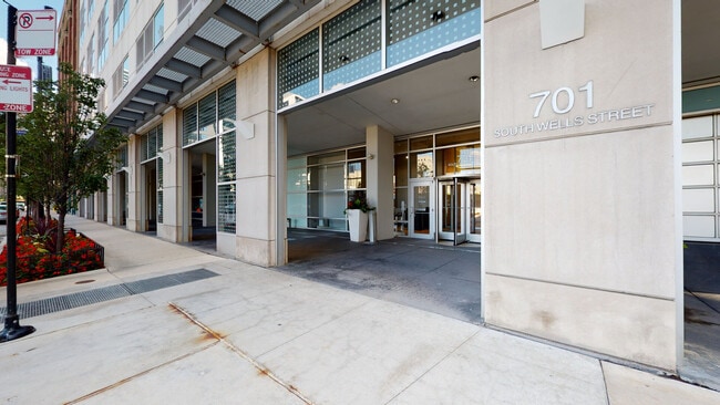 Photo - 701 S Wells St Unidad 2402