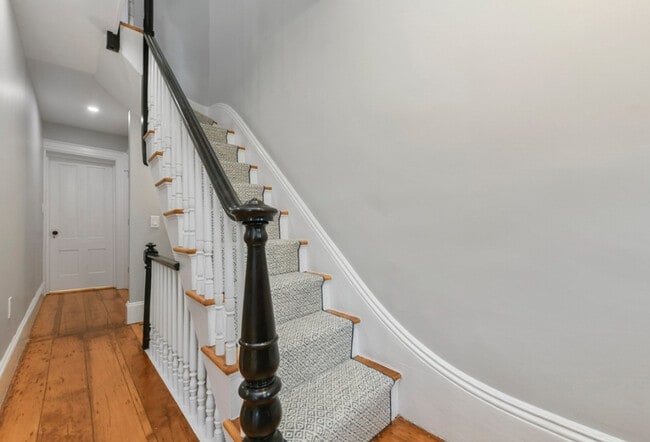 Photo - 9 Chestnut St Unit 1