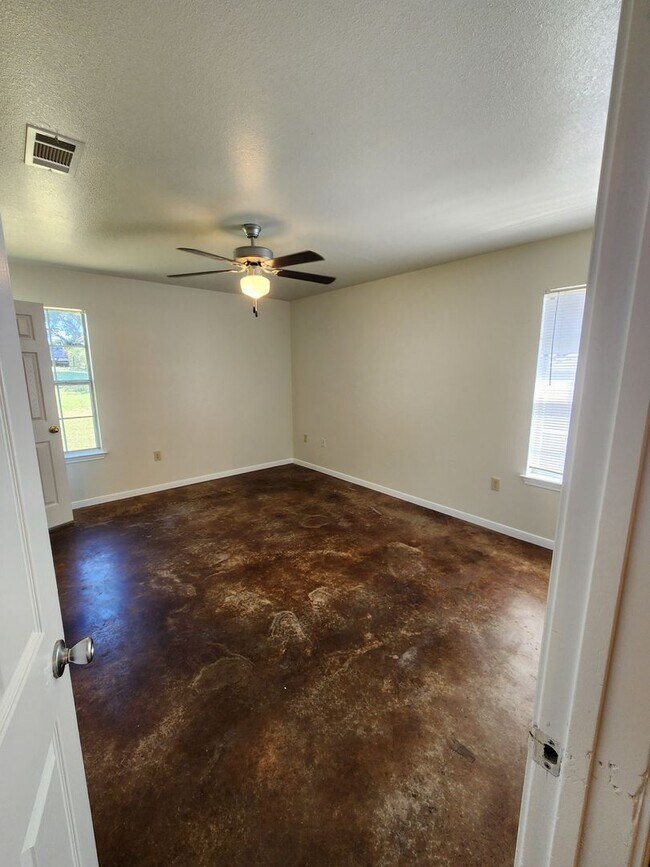 Photo - 811 E Ave I Unidad B