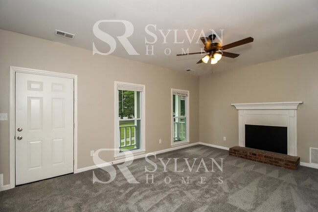 Photo - Enjoy living the good life in this 3 bedroom, 2 bathroom home