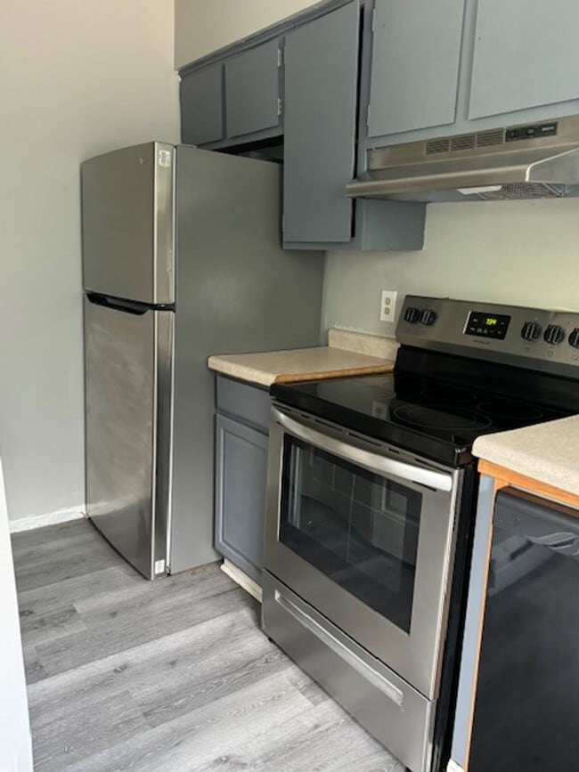 Photo - 6621 Fairfield Ave Unit 6627 Fairfield