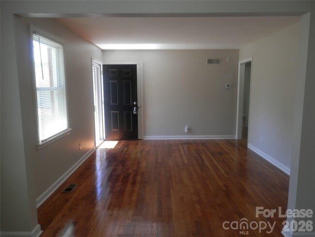 Photo - 3016 Colfax St