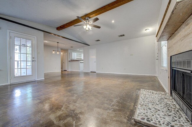 Photo - 12925 Covington Trail