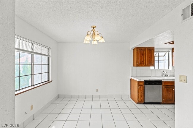 Photo - 5105 Eldora Ave Unit 4