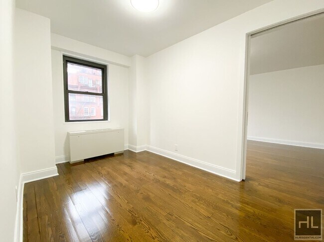 Photo - E 88th St Unit 5D