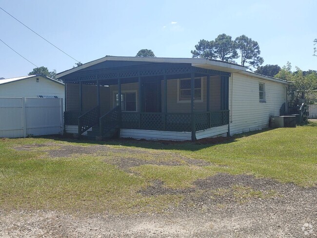 Building Photo - 3BR/1BA MH close to I10 and Navy Federal C... Rental