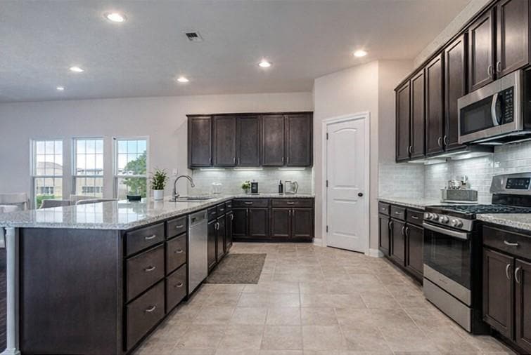 Photo - 760 Arkansas Black