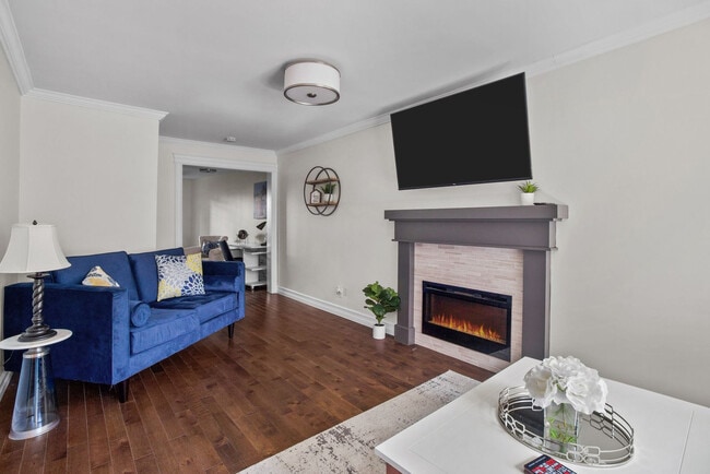 Building Photo - 52 Victoria St Unit SI FL2-ID1438826P