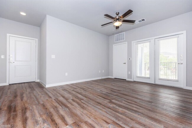 Photo - 1 br, 1 bath Condo - 26742 E University Dr...