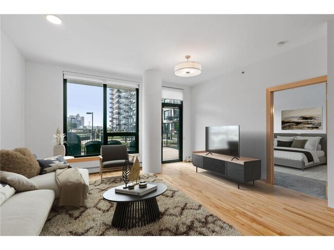 Building Photo - 1240 S 2nd St Unit 225