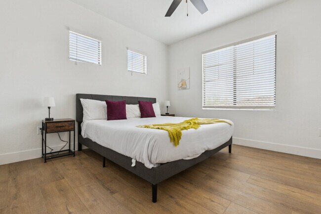 Photo - 9450 W Cabela Dr Unit ID1054667P