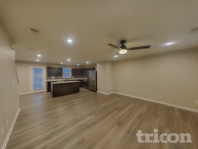 Photo - 110 Weymouth Ave