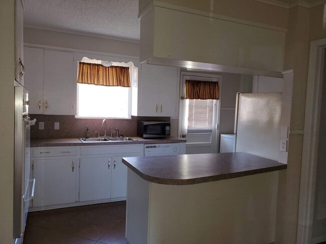 Photo - 2514 Belmont Blvd