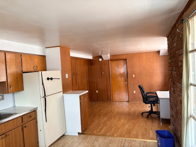 Kitchen to Den