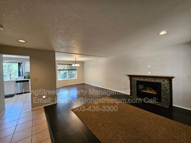 Photo - 5806 SE Pine St