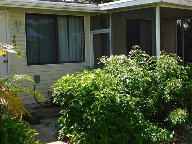 Photo - 464 7th Pl