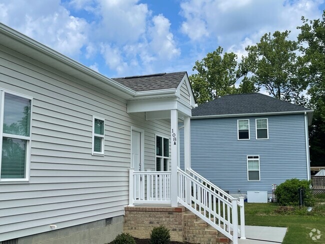 Building Photo - 108 Magruder Ave Rental