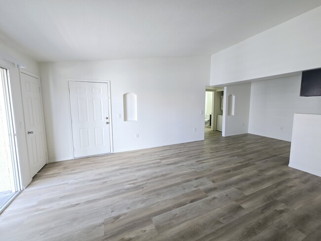 Photo - 3318 N Decatur Blvd Townhome