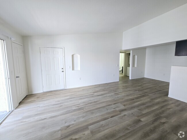 Building Photo - 3318 N Decatur Blvd Rental