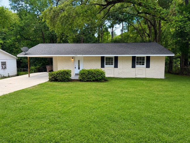 Building Photo - 1055 Anders Dr