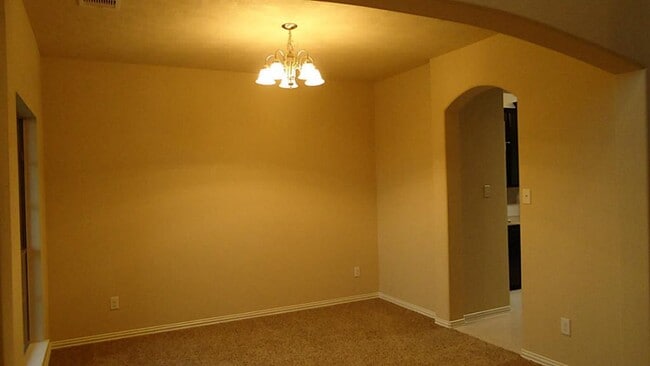 Photo - 22423 Albee Dr