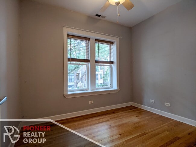 Photo - 3254 N Clifton Ave Unit 2