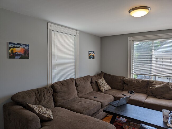 Photo - 11 Kearney St Unit 2