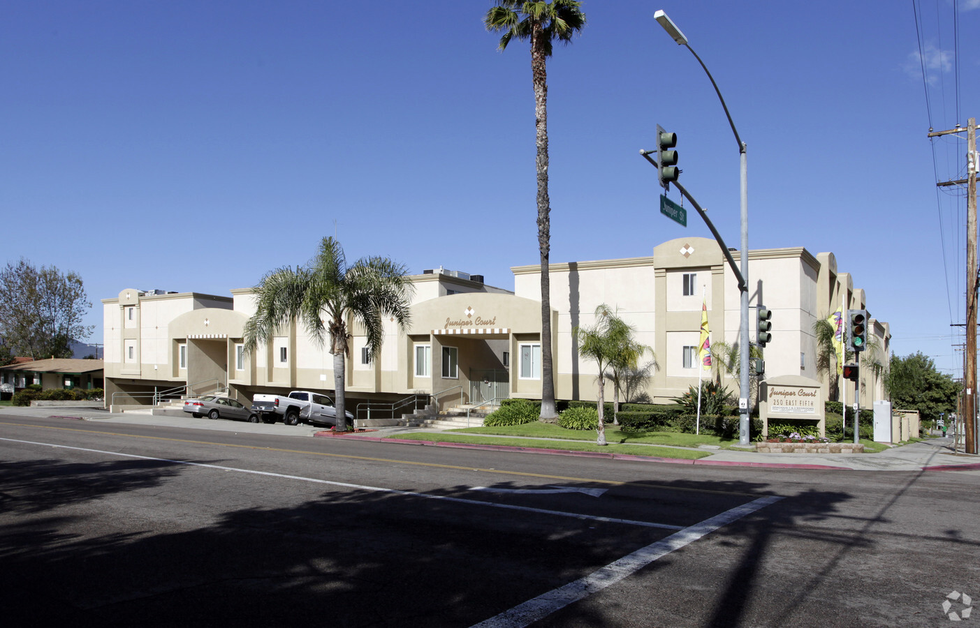 Juniper Court Apartments - Juniper Court Apartments