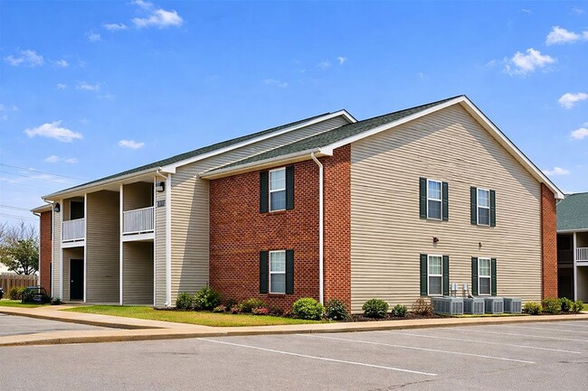 Photo - CAMBRIDGE POINTE
