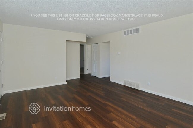 Photo - 5524 Elkhart St