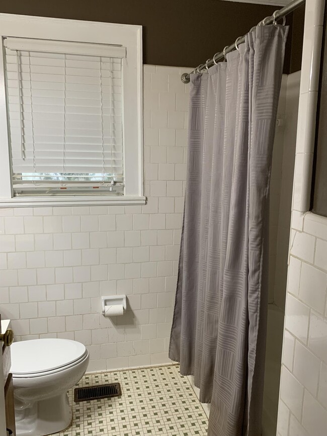 Photo - 1020 Hancock Dr