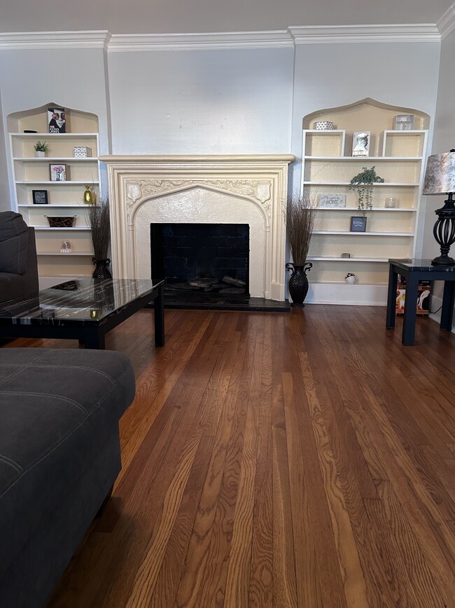 Photo - 1439 Eastmoreland Ave