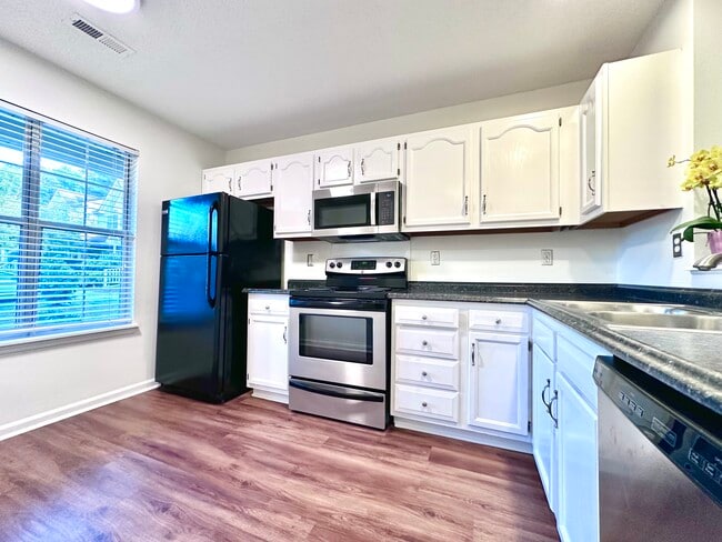 Photo - 9204 4 Mile Creek Rd