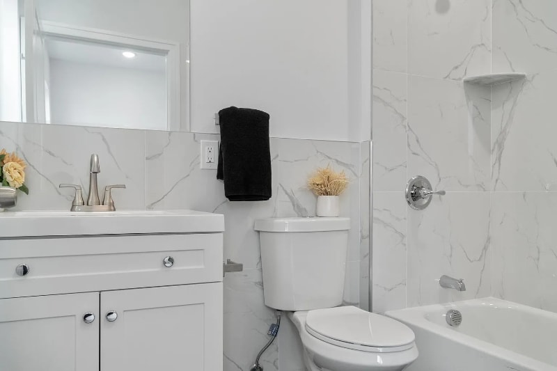 Photo - 51 E Main St Unit 210