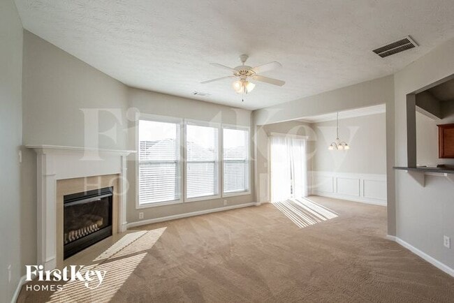 Photo - 731 Mountain Laurel Dr