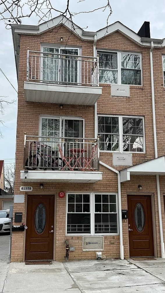 Photo - 4135 De Reimer Ave