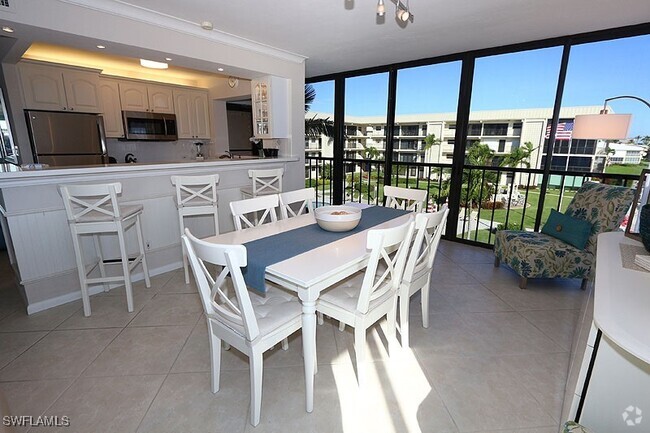 Building Photo - 3200 Gulf Shore Blvd N Unit 318 Rental