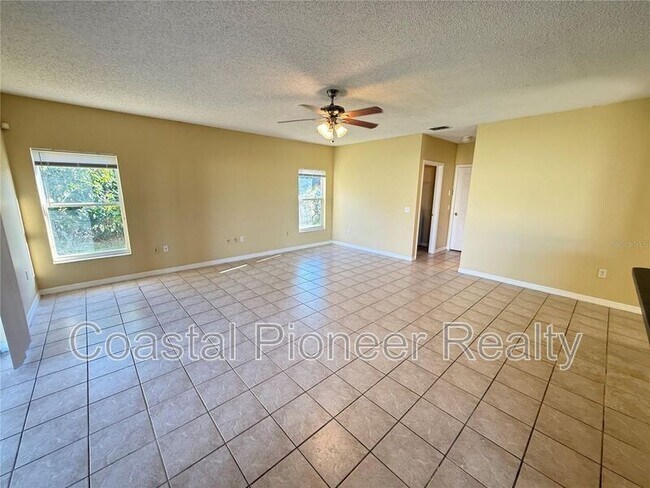 Photo - 4554 Ficus Tree Rd