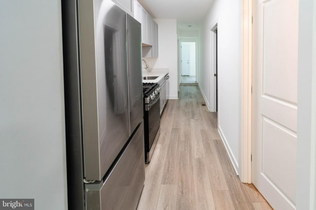 1500 V St SE Unit 2