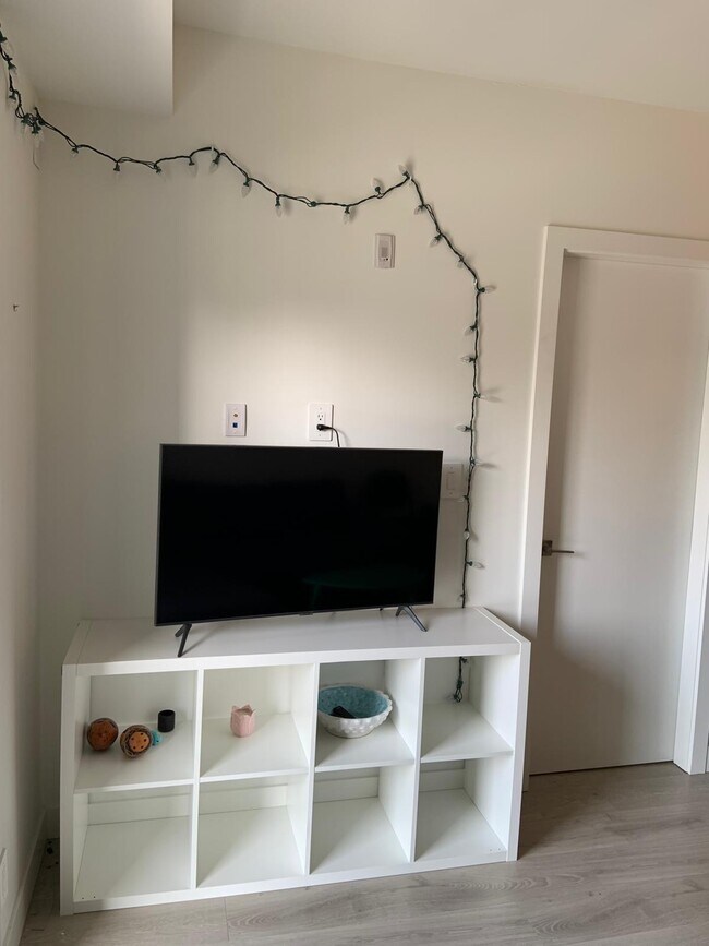 Photo - 10620-10132 132 St