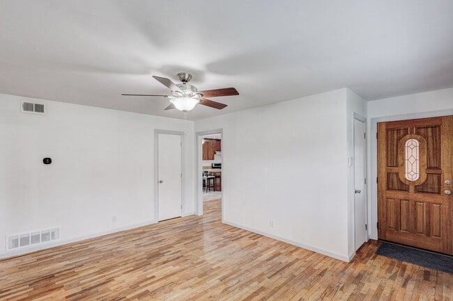 Photo - 8730 Gladwood Ln