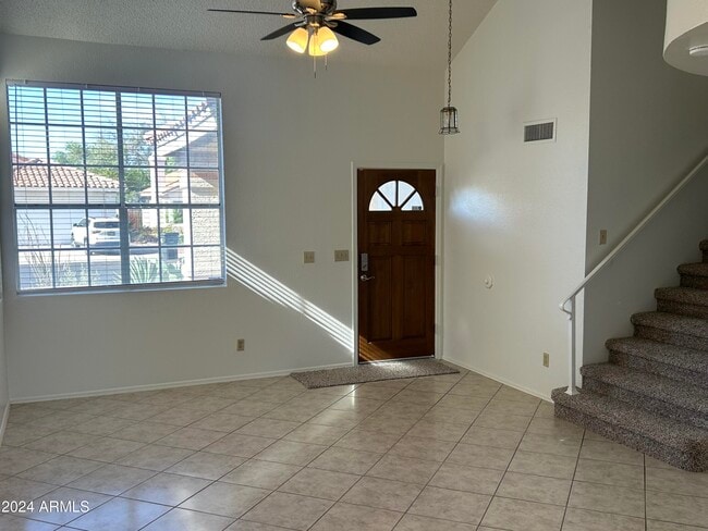 Photo - 510 W Dennis Ct