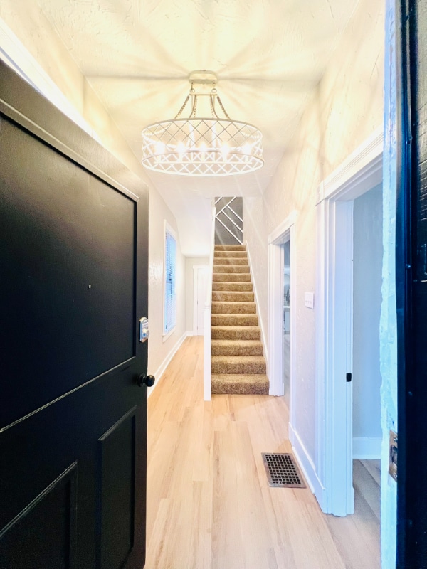 Photo - 4932 Roanoke St