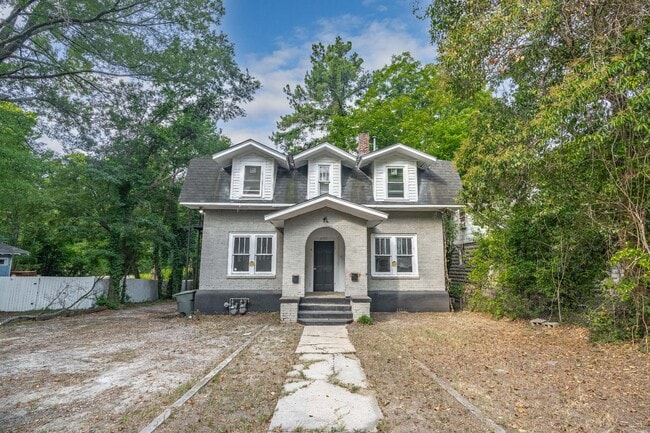 Building Photo - 1522 Columbia College Dr Rental