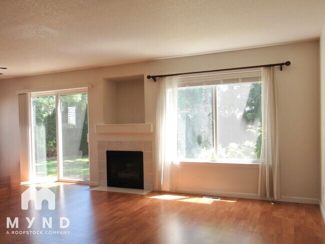 Photo - 20654 SW Sun Drop Pl